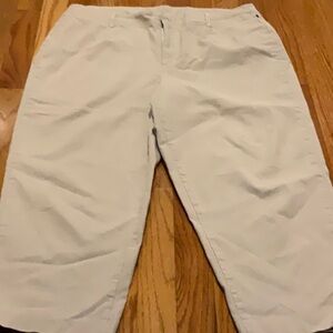 Merona~~Tiny Pinstriped Cropped~🩶🩶